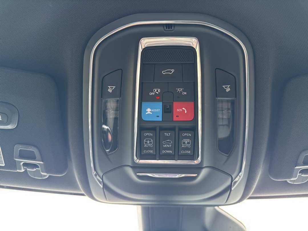 2024 Jeep Grand Cherokee Limited - Image 19