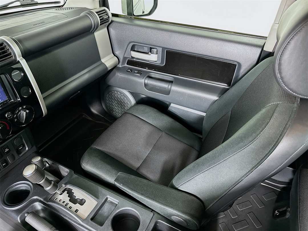 2008 Toyota Fj Cruiser Base - Image 21