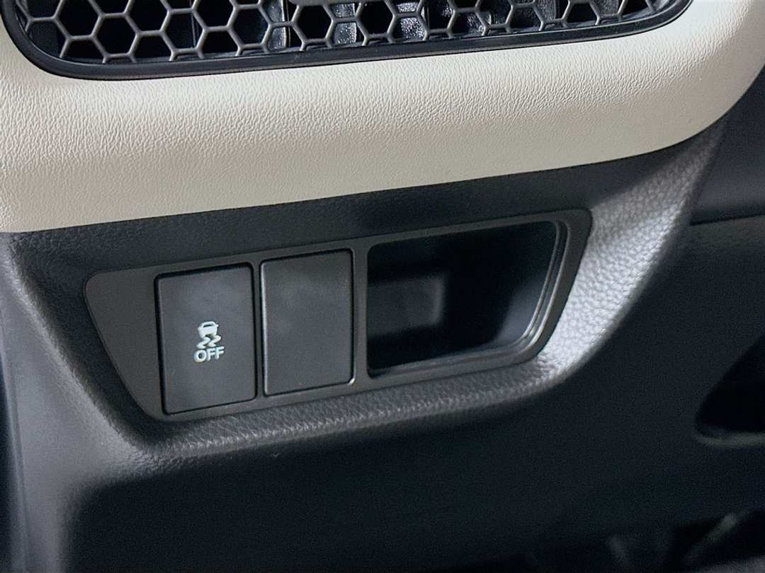 2026 Honda HR-V LX - Image 10