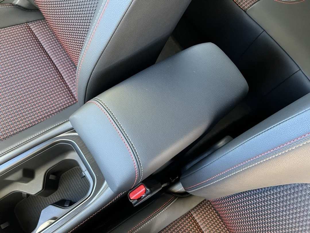 2026 Nissan Kicks SR - Image 22