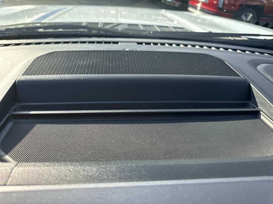 2023 Ford F-150 XLT - Image 31