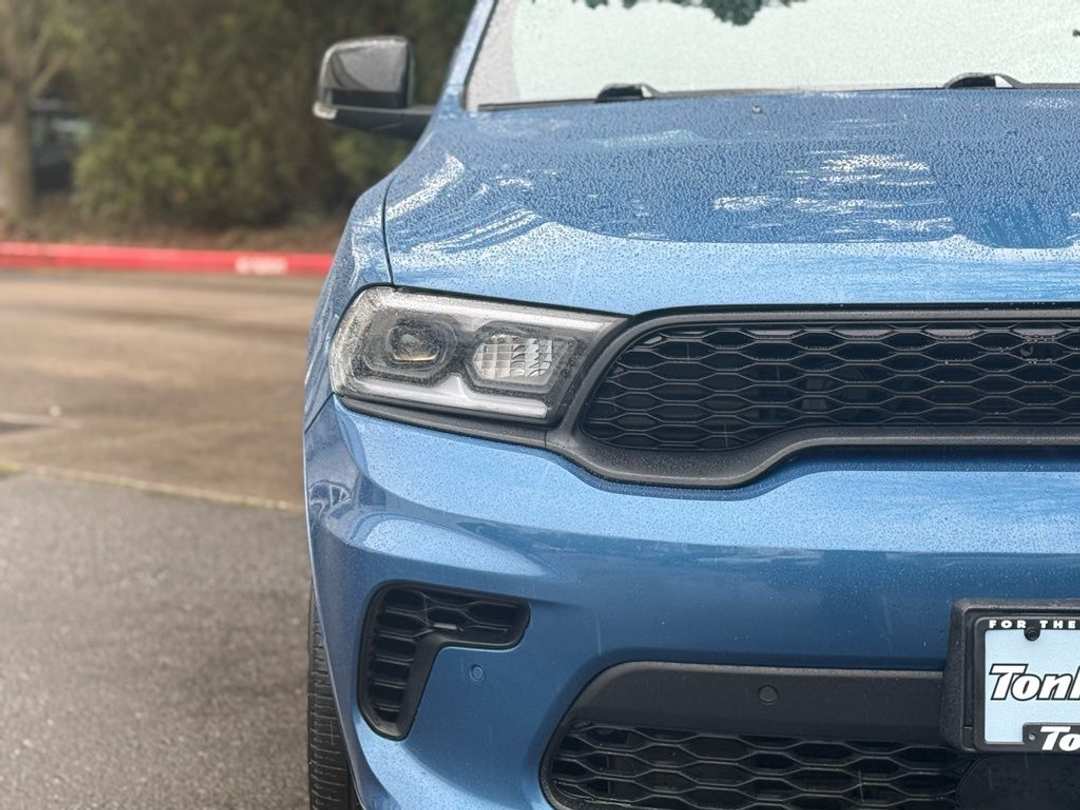 2025 Dodge Durango GT Plus - Image 2