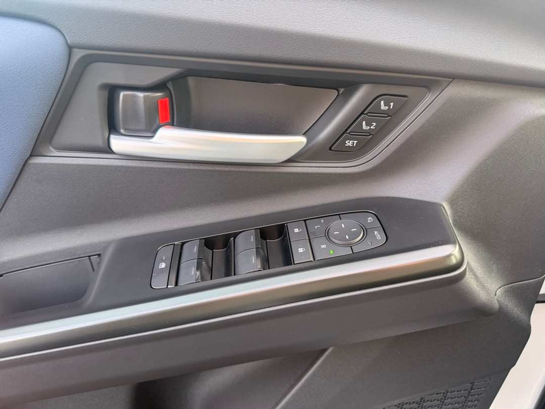 2026 Subaru Solterra Touring XT - Image 12