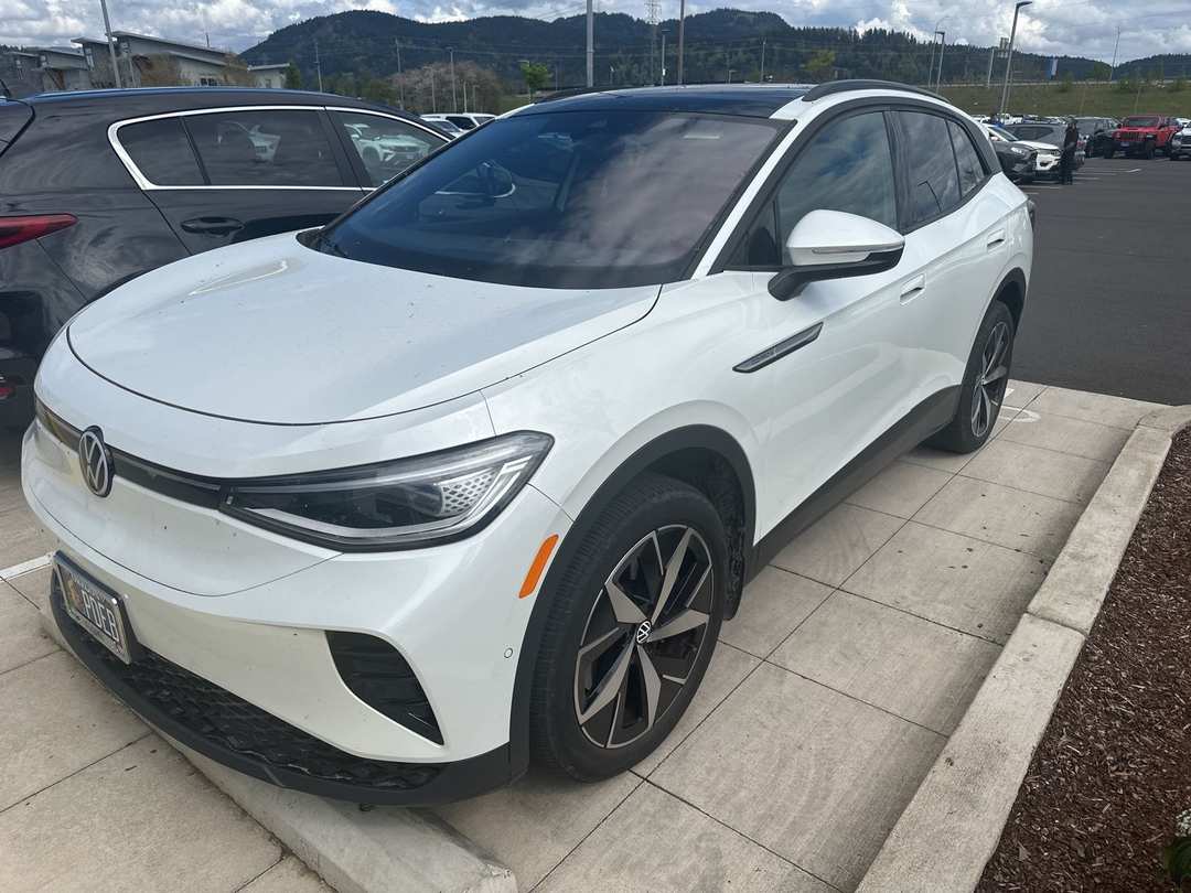 2023 Volkswagen Id.4 Pro S - Image 2