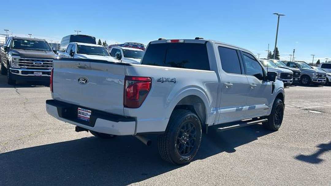 2024 Ford F-150 XLT - Image 3