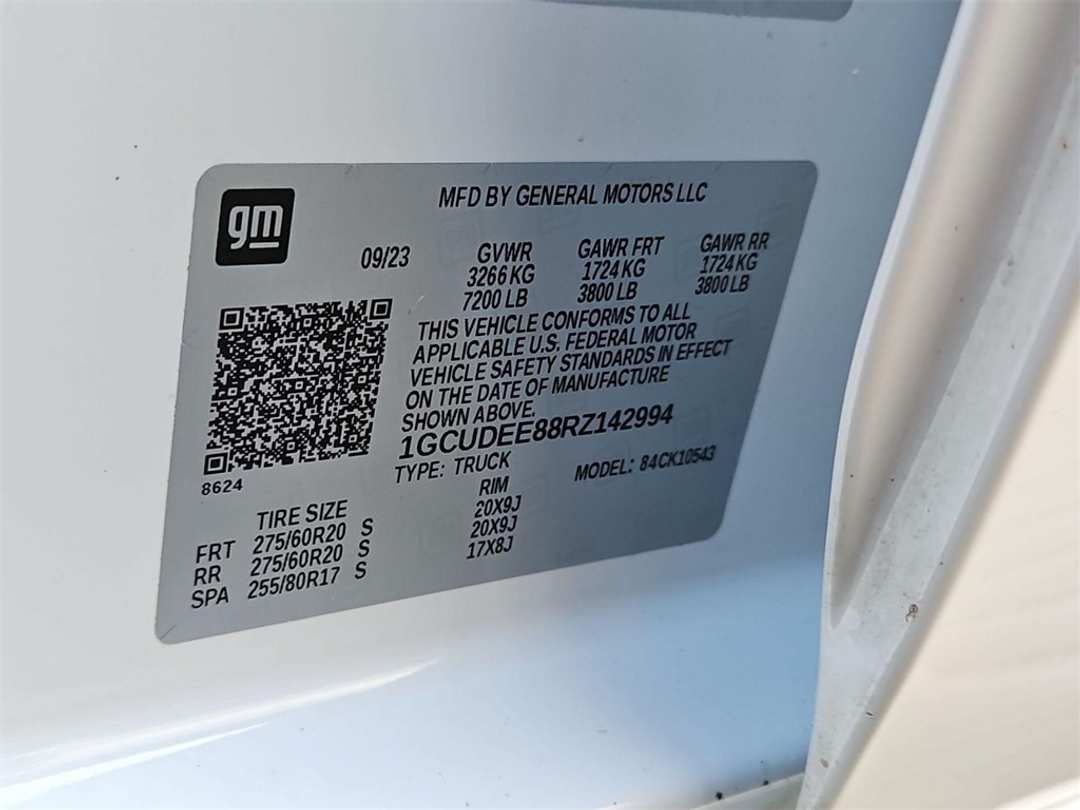 2024 Chevrolet Silverado 1500 RST - Image 31