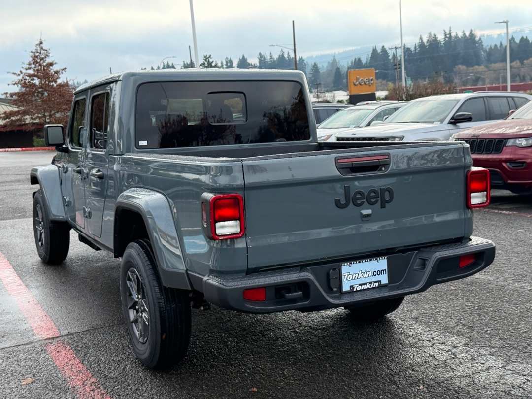 2026 Jeep Gladiator Sport S - Image 6