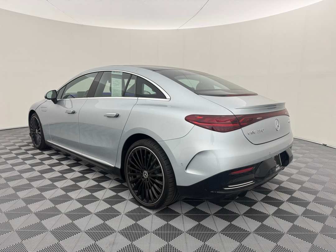 2024 Mercedes-Benz EQE 350 - Image 7