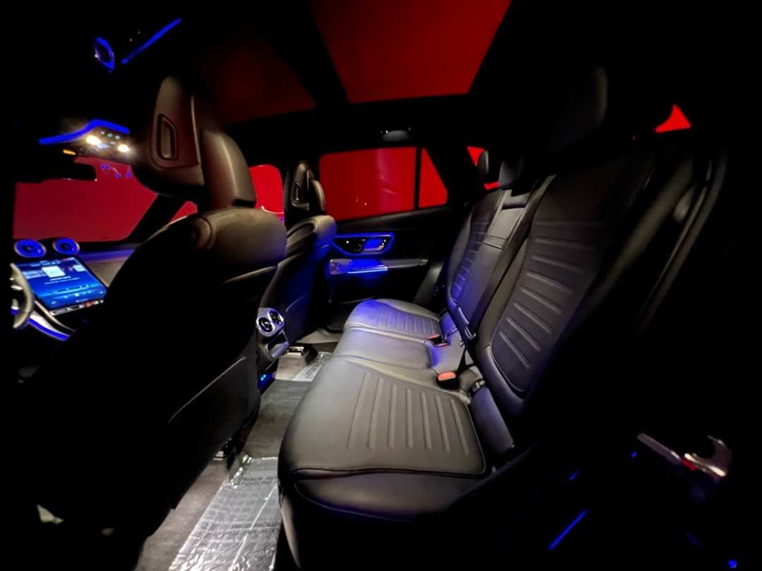 2025 Mercedes-Benz GLC GLC 300 - Image 32