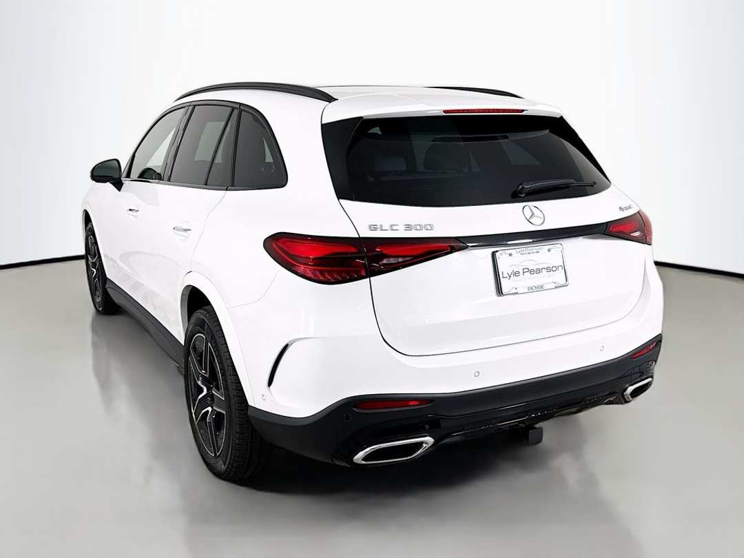 2026 Mercedes-Benz GLC GLC 300 - Image 3