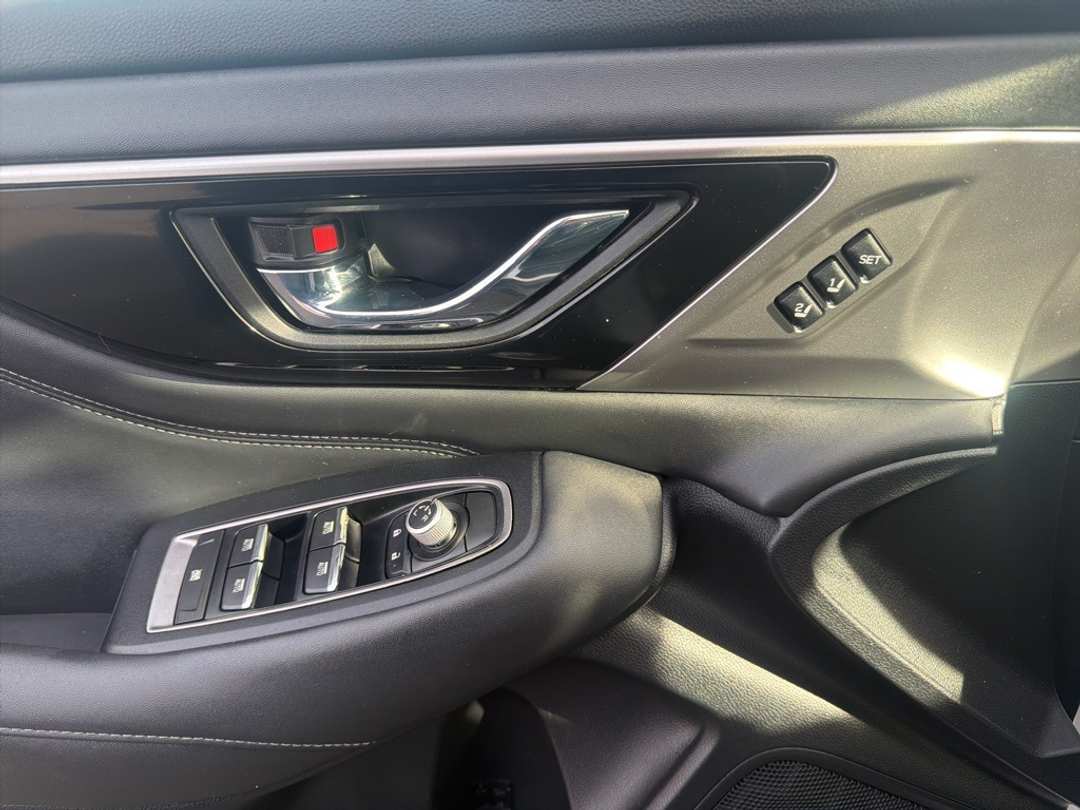 2020 Subaru Outback Limited - Image 13