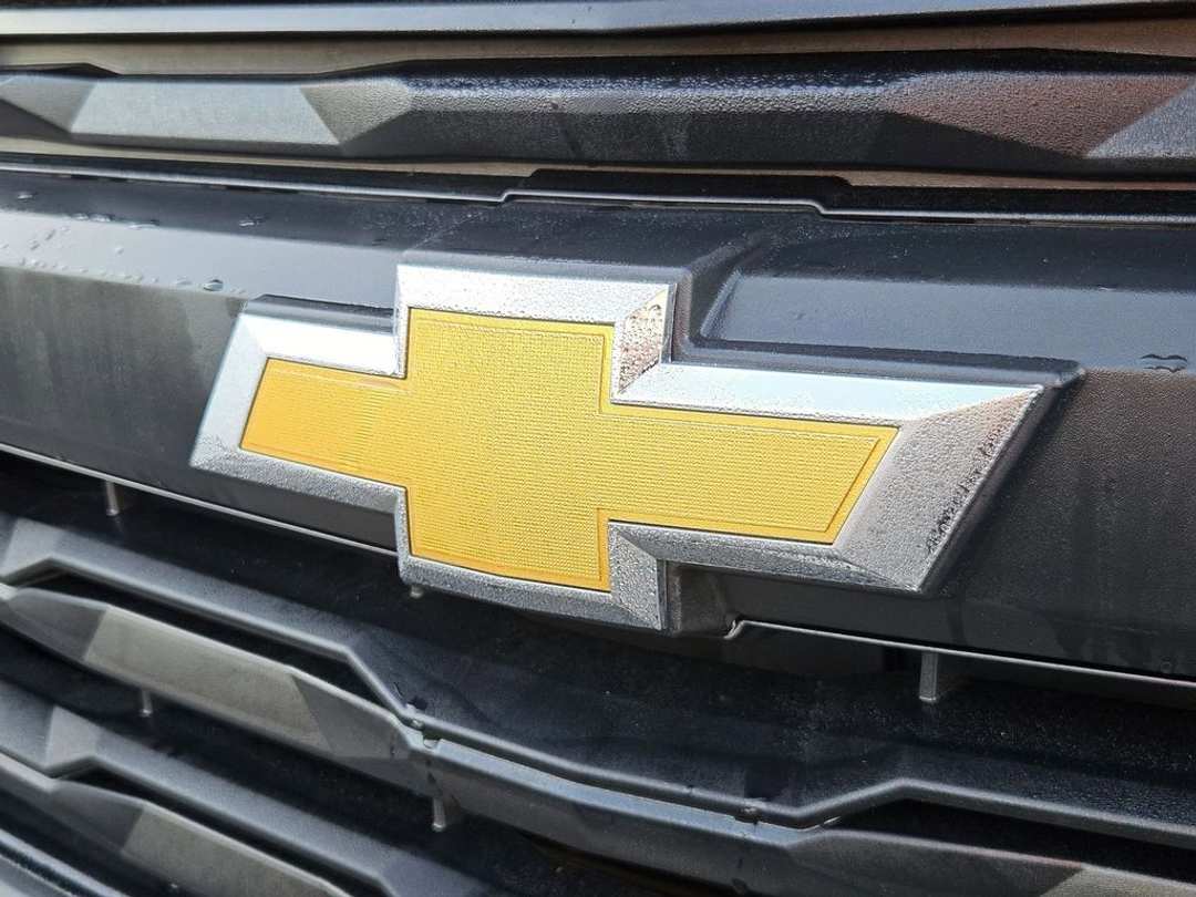 2024 Chevrolet Colorado Work - Image 28