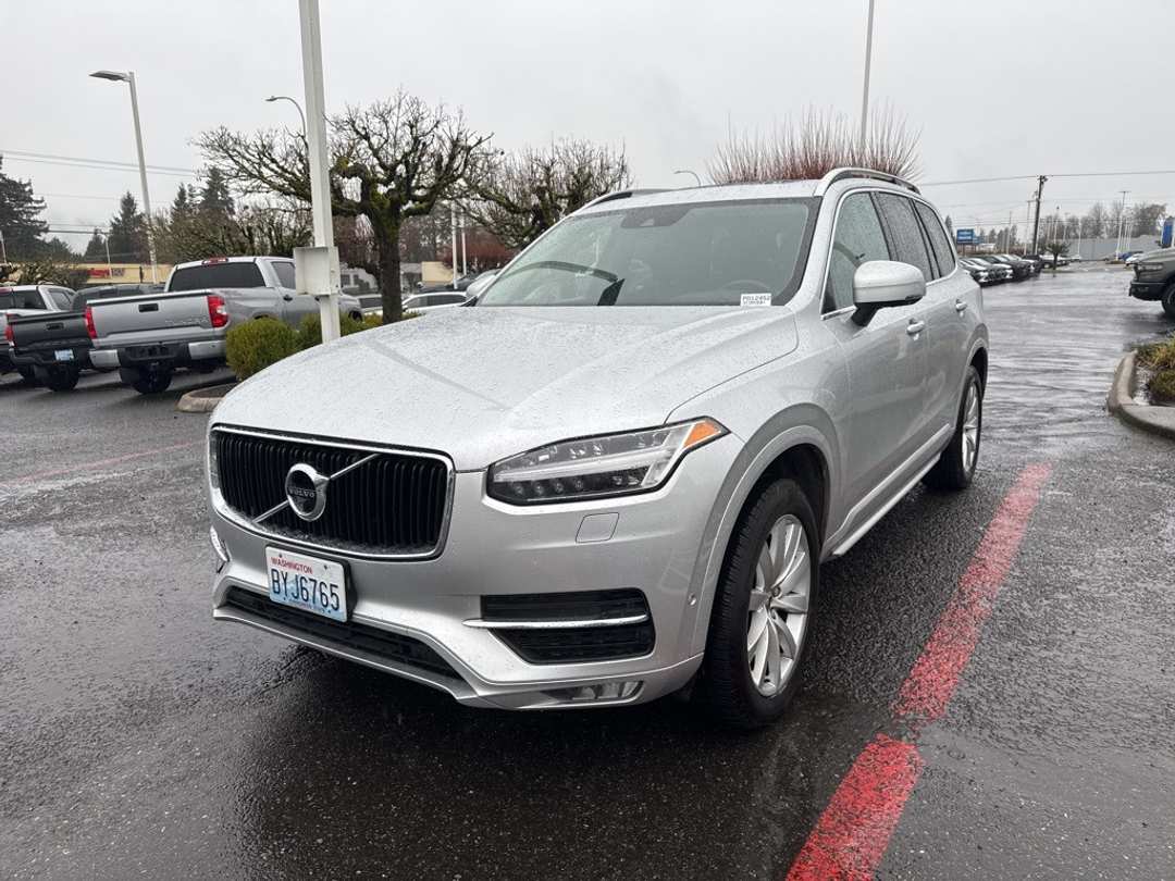 2018 Volvo Xc90 T6 Momentum - Image 3