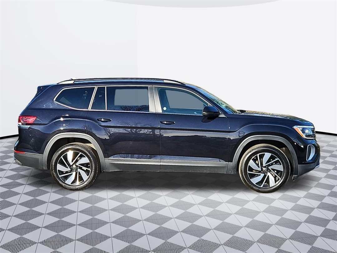 2025 Volkswagen Atlas 2.0T SE w/Technology - Image 7