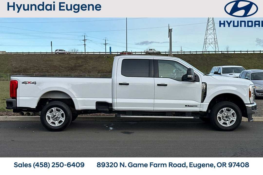 2025 Ford F-250Sd XLT - Image 2