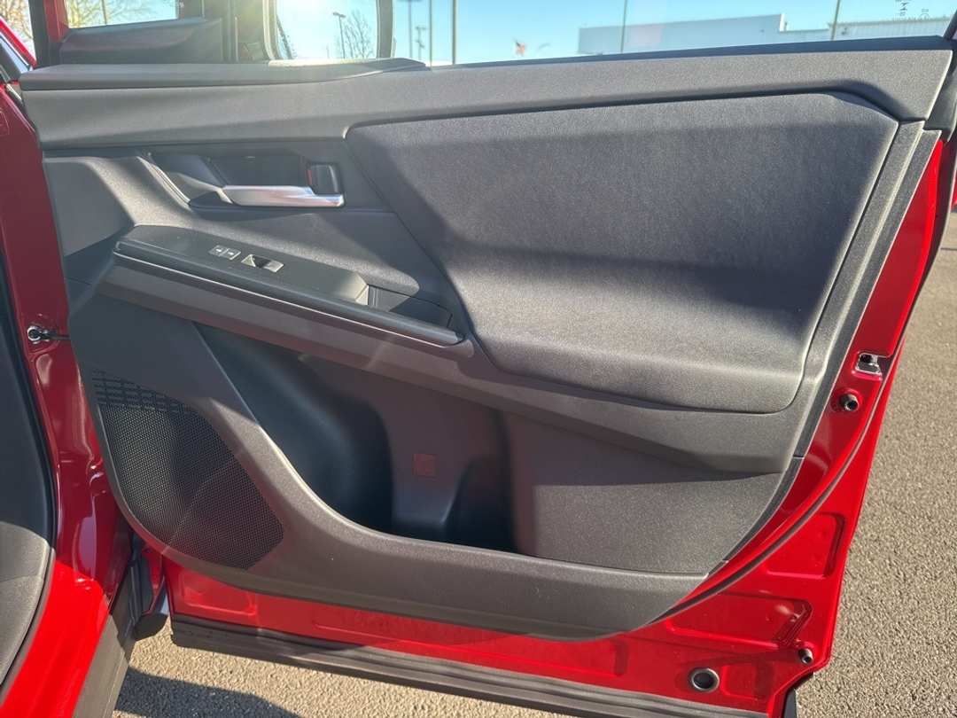 2026 Subaru Solterra Premium - Image 27