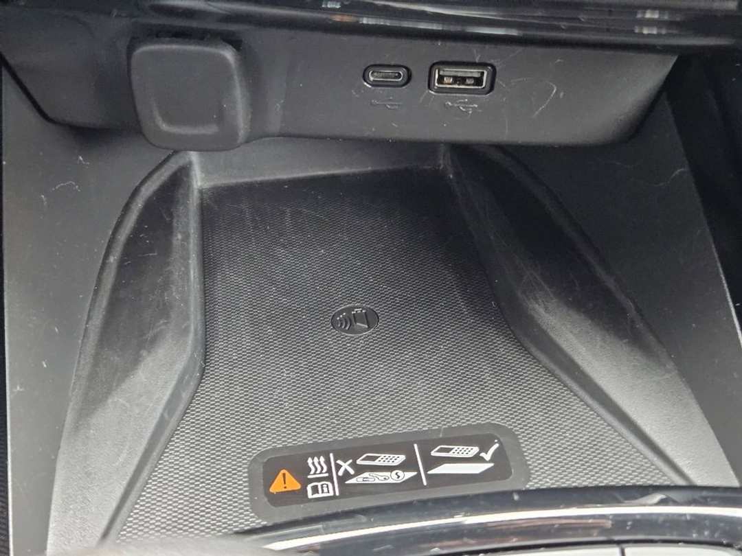 2025 Chevrolet Trax 2RS - Image 25