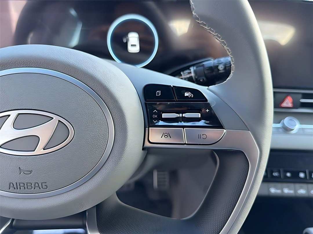 2026 Hyundai Elantra SEL Sport - Image 21