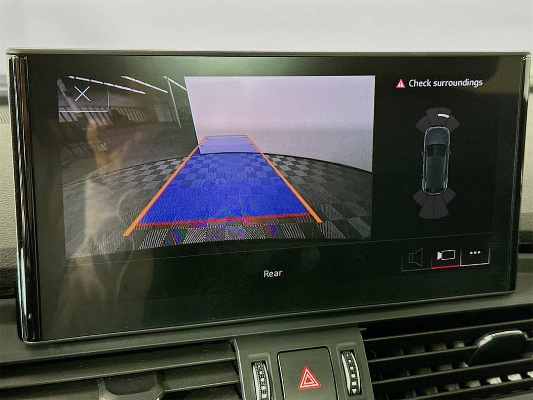 2022 Audi Q5 45 S line Premium - Image 13