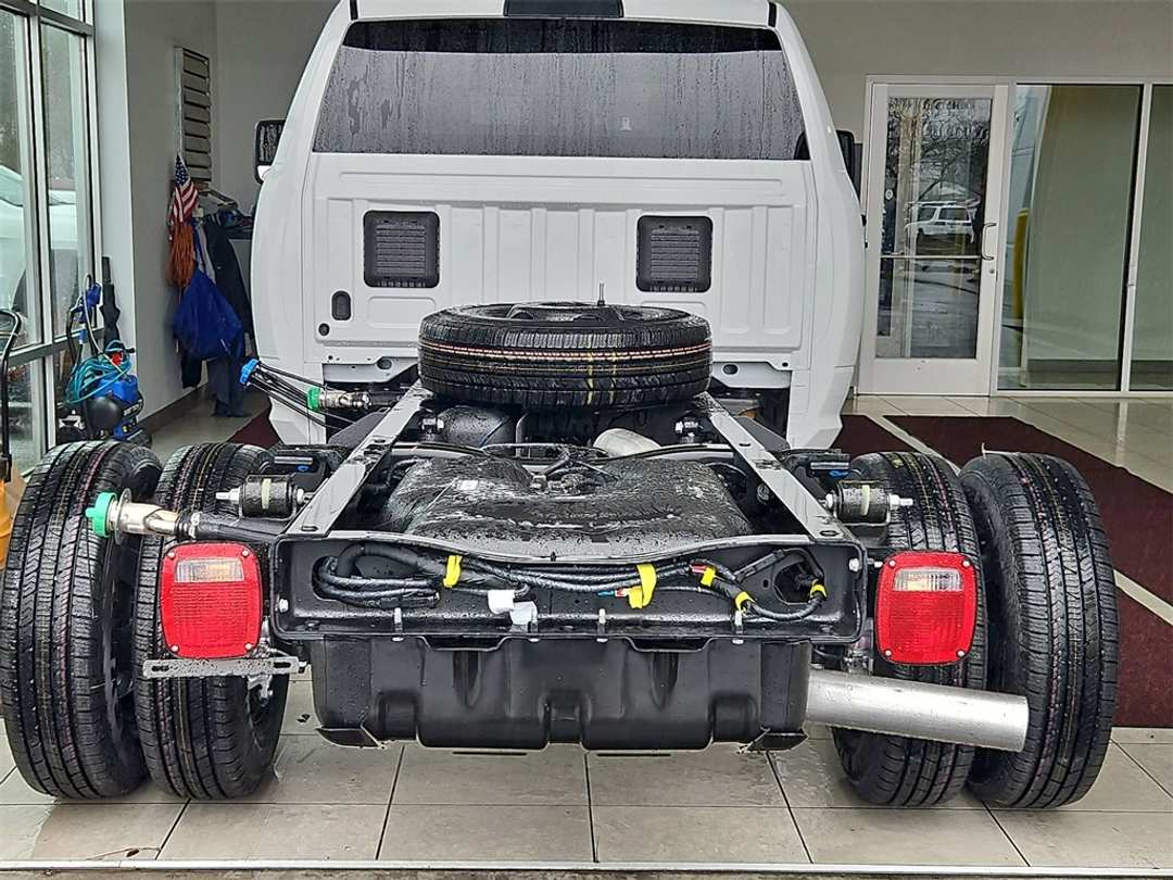 2026 Ram 3500 Tradesman - Image 24