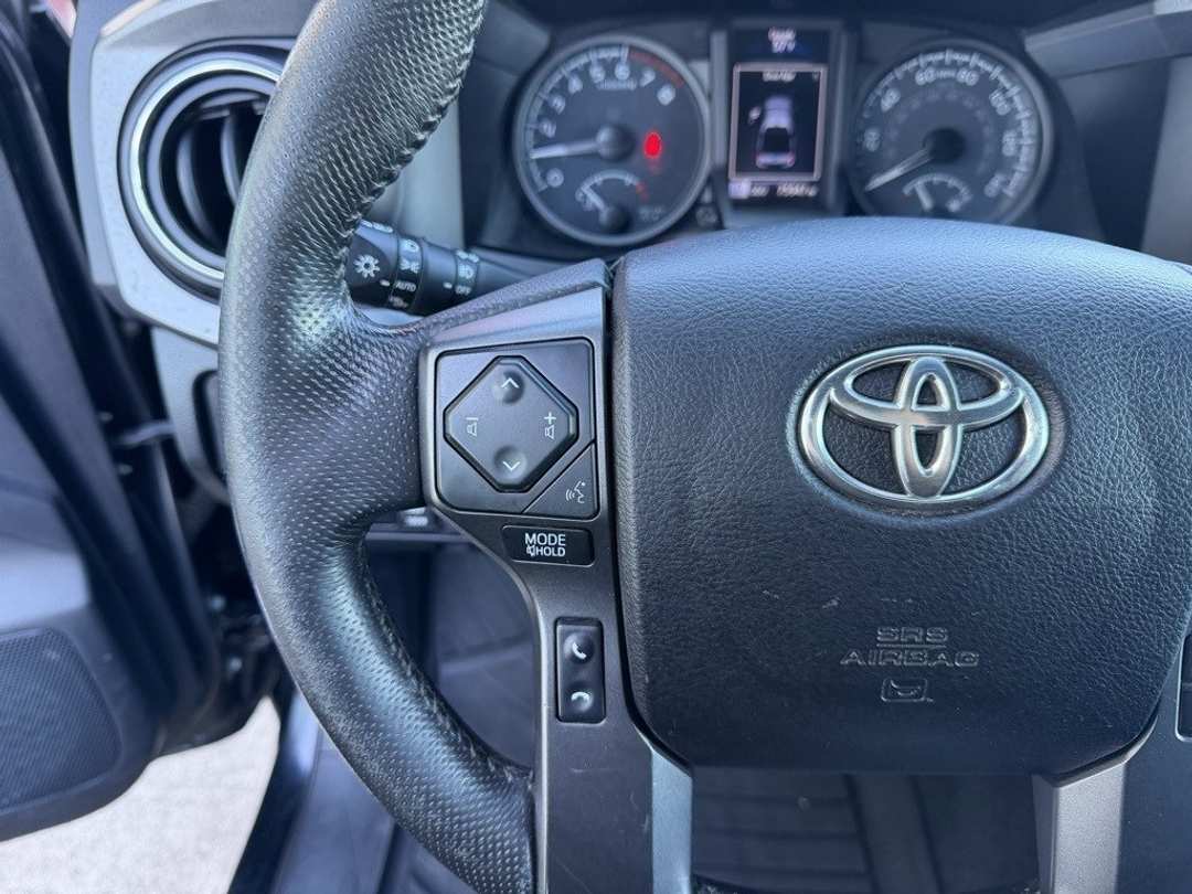 2021 Toyota Tacoma TRD OffRoad - Image 16