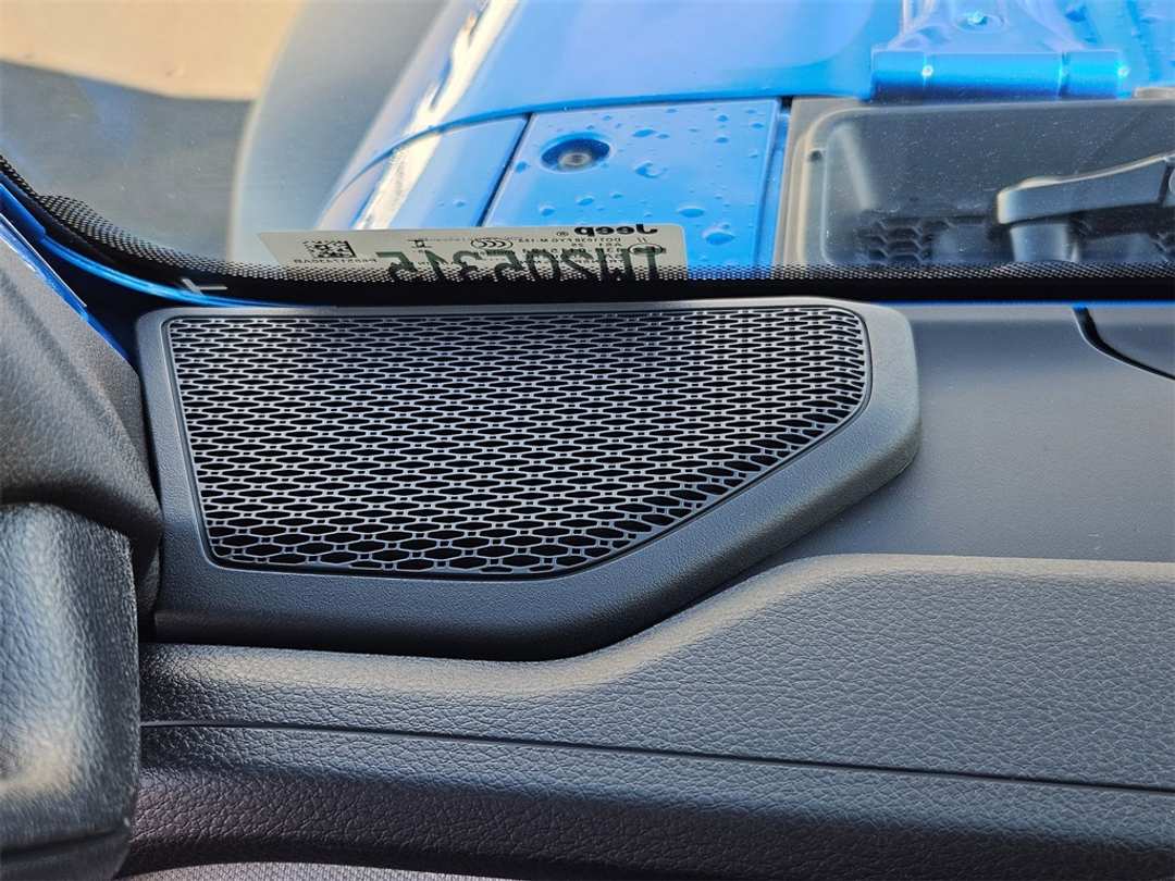 2026 Jeep Wrangler Sport - Image 12