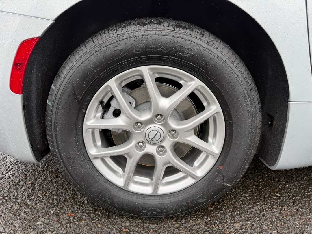 2026 Chrysler Pacifica Select - Image 10