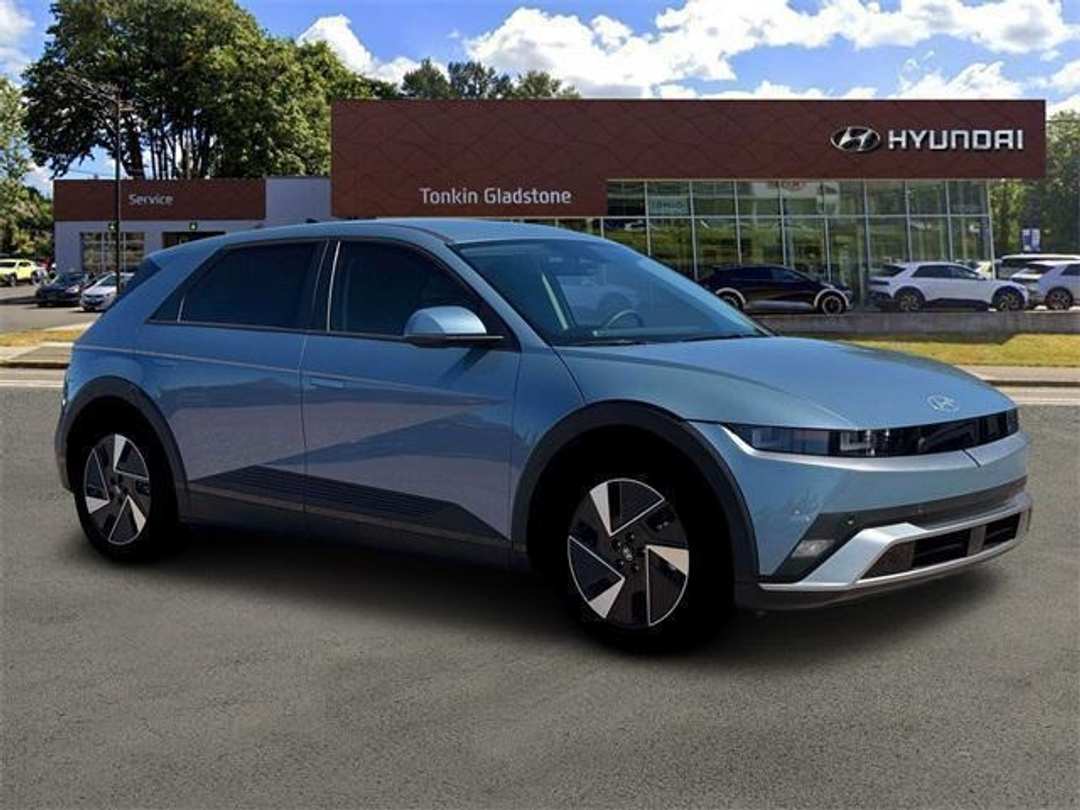 2026 Hyundai Ioniq 5 SEL - Image 10