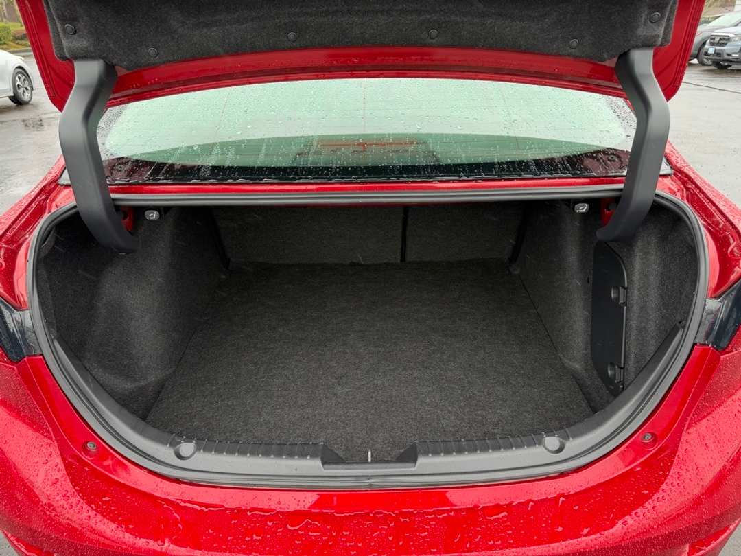 2018 MAZDA Mazda3 Grand Touring - Image 11