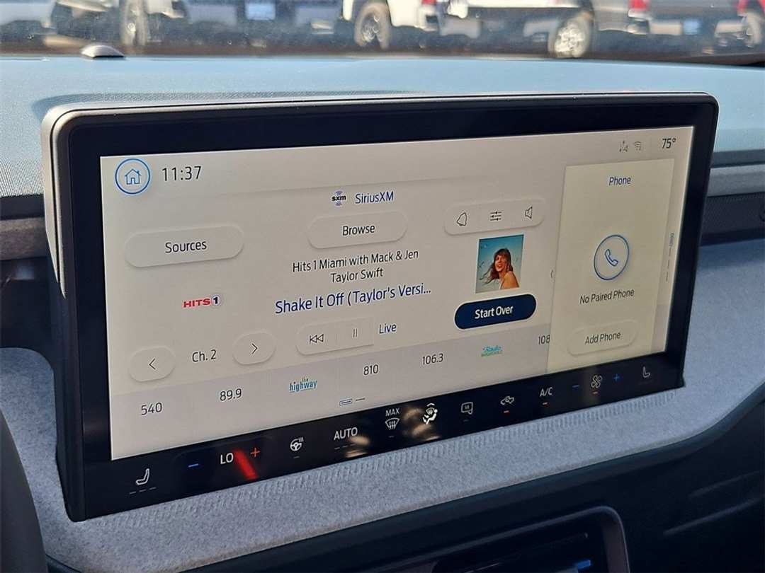 2025 Ford Maverick XLT - Image 19