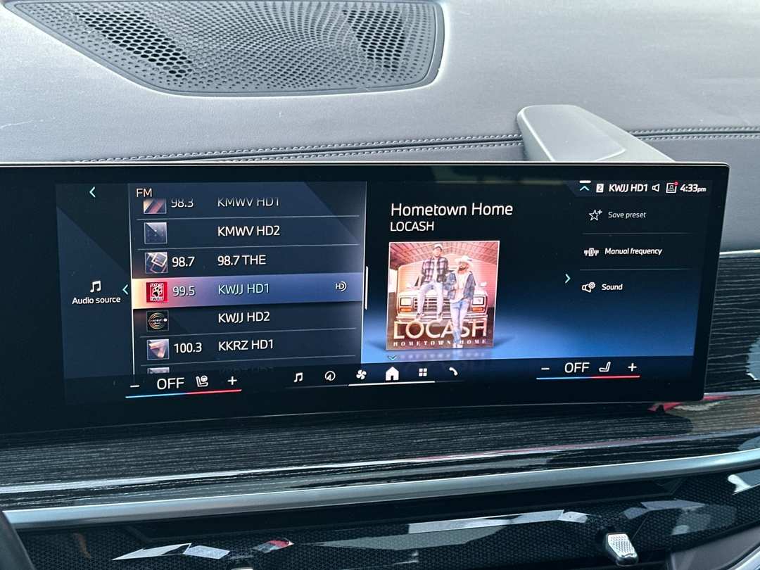 2024 BMW X7 xDrive40i - Image 17