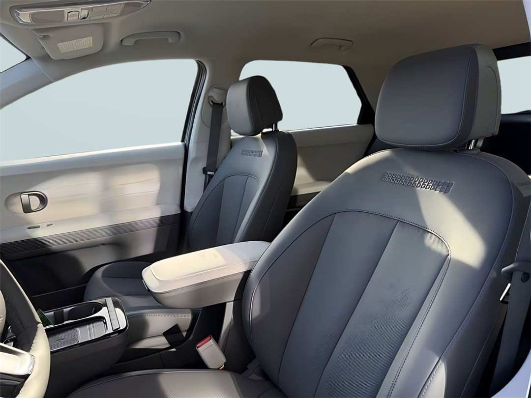 2026 Hyundai Ioniq 5 SEL - Image 14