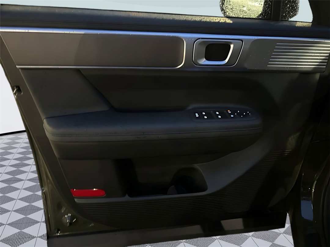 2026 Hyundai Santa Fe XRT - Image 25