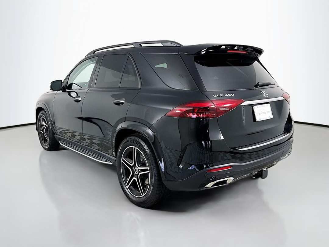 2026 Mercedes-Benz GLE GLE 450 - Image 3