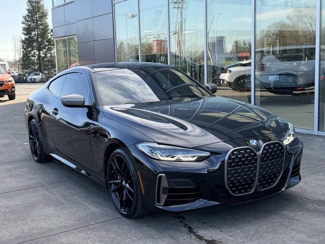 2024 BMW 4 Series M440i xDrive - Image 2