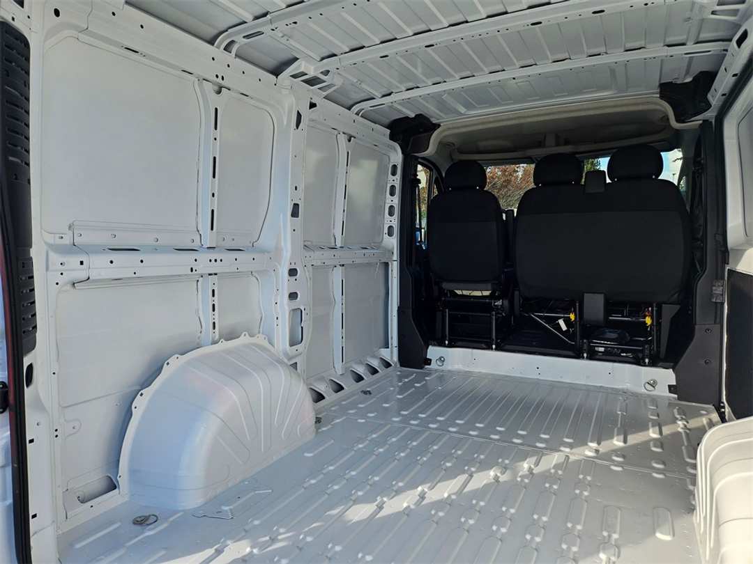 2026 Ram Promaster 1500 Low Roof - Image 28