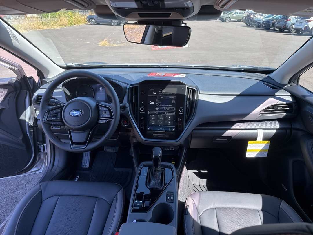 2025 Subaru Crosstrek Limited - Image 28