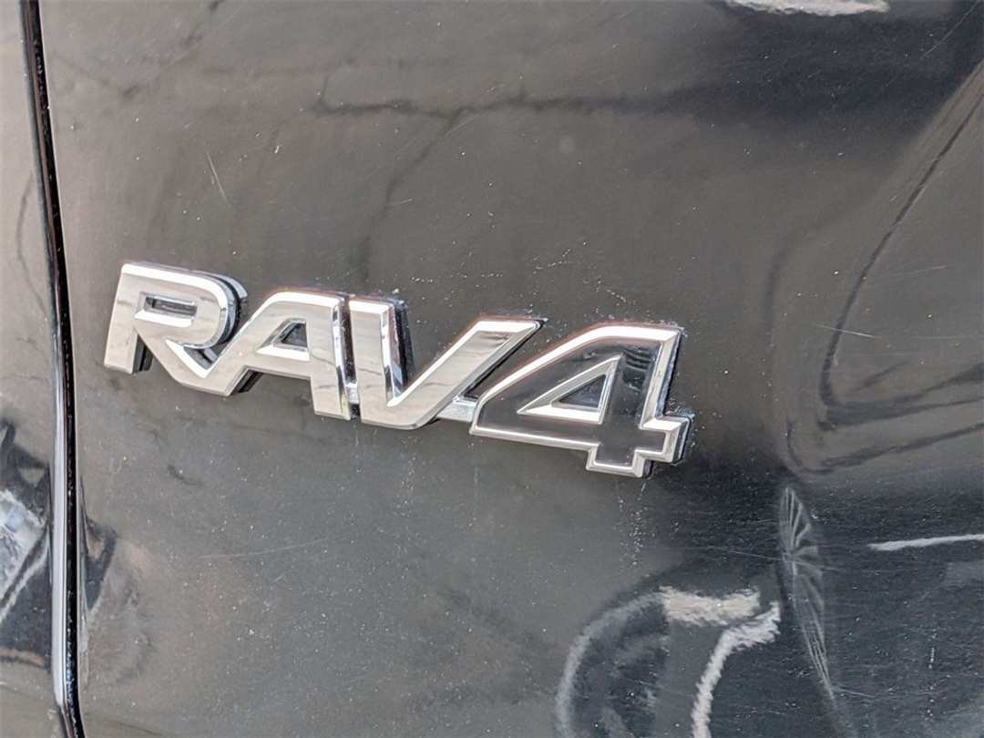 2024 Toyota Rav4 LE - Image 28