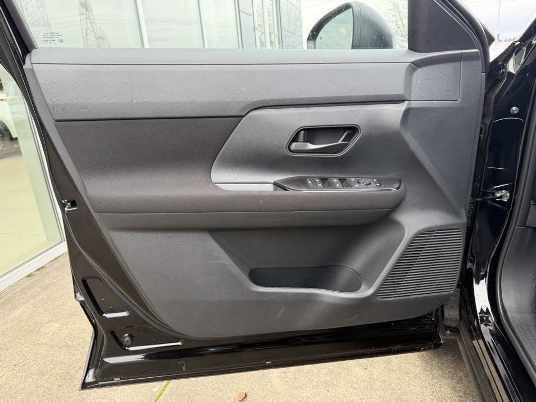 2026 Nissan Kicks S - Image 11