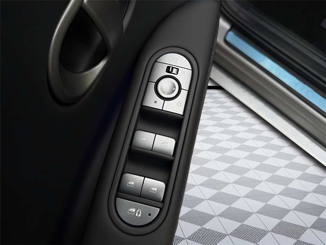 2026 Hyundai Ioniq 5 Limited - Image 12