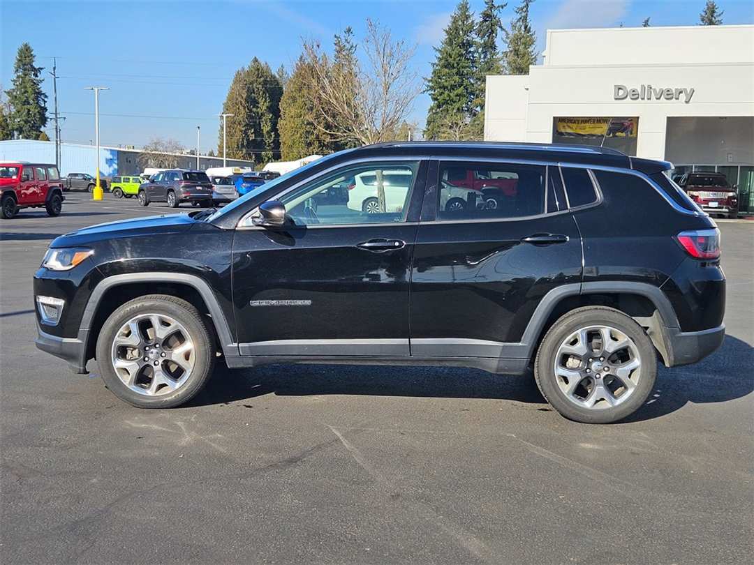 2018 Jeep Compass Limited - Image 3