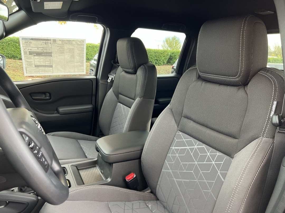 2026 Nissan Frontier SV - Image 13