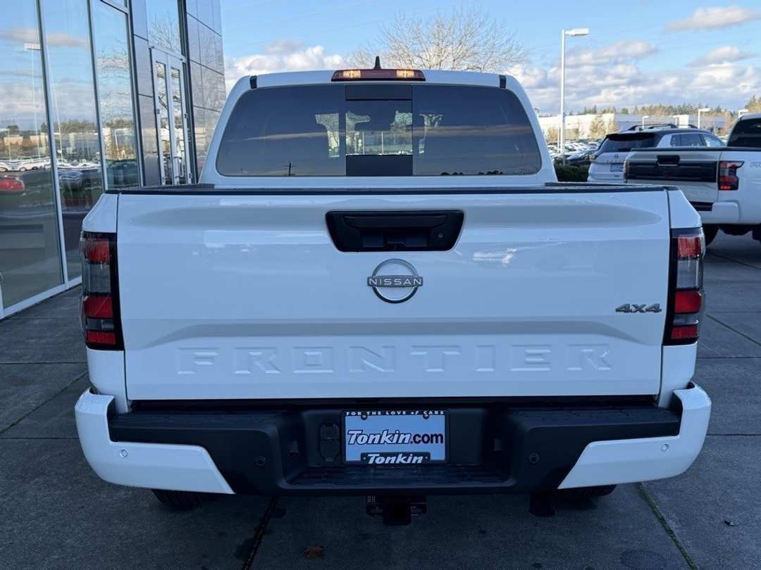2026 Nissan Frontier SV - Image 6