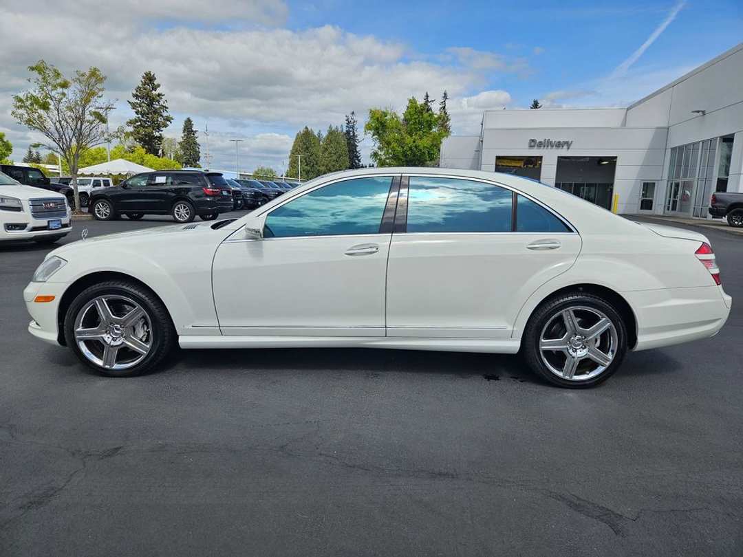 2009 Mercedes-Benz S-Class S 550 - Image 3