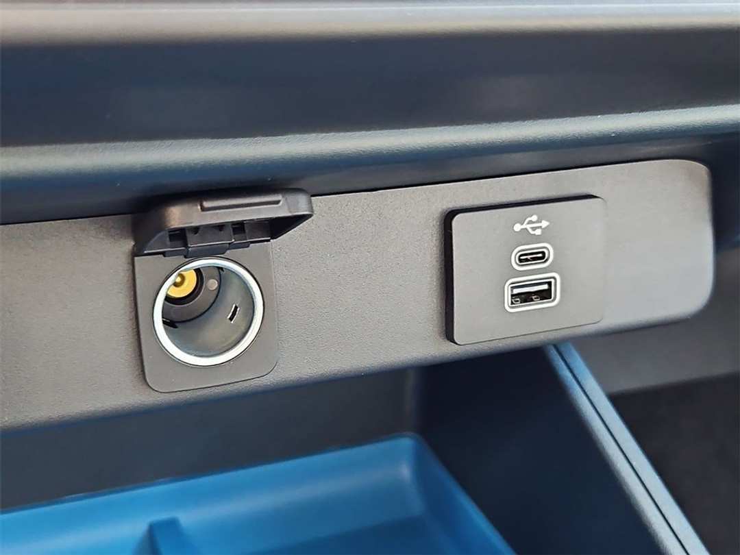 2025 Ford Maverick XLT - Image 23