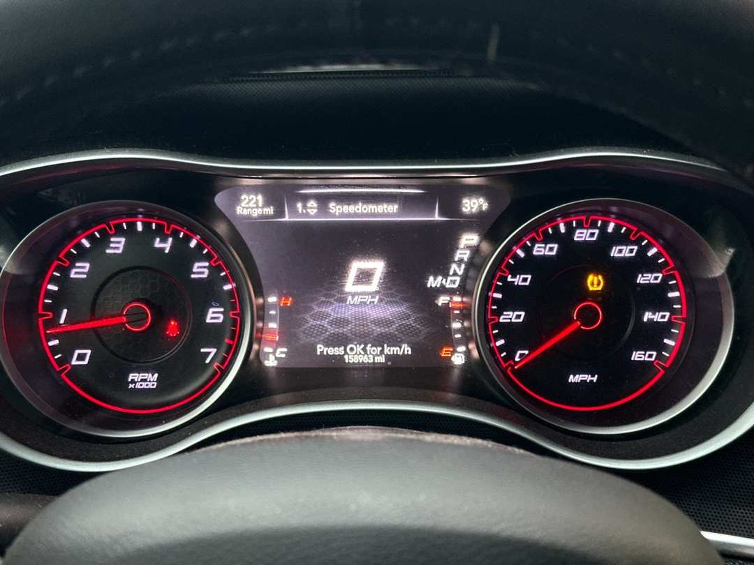 2015 Dodge Charger R/T - Image 21