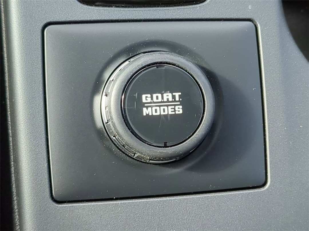 2024 Ford Bronco Sport Outer Banks - Image 35