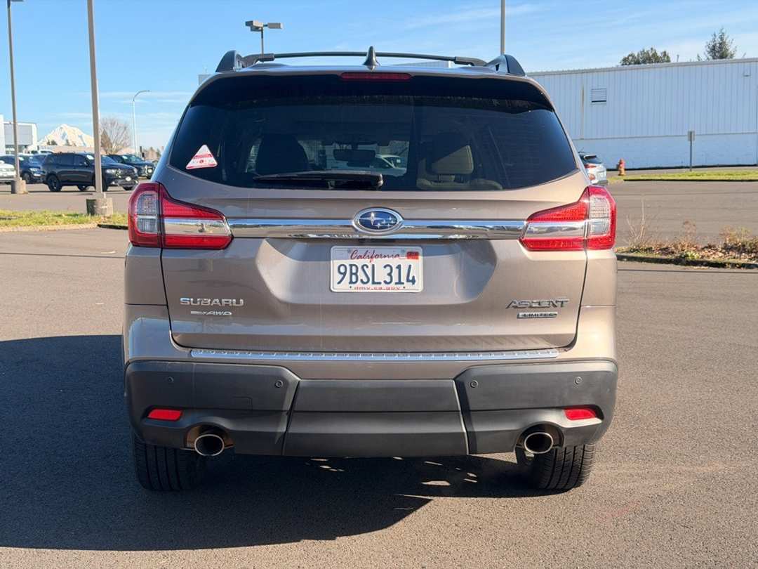 2022 Subaru Ascent Limited - Image 6