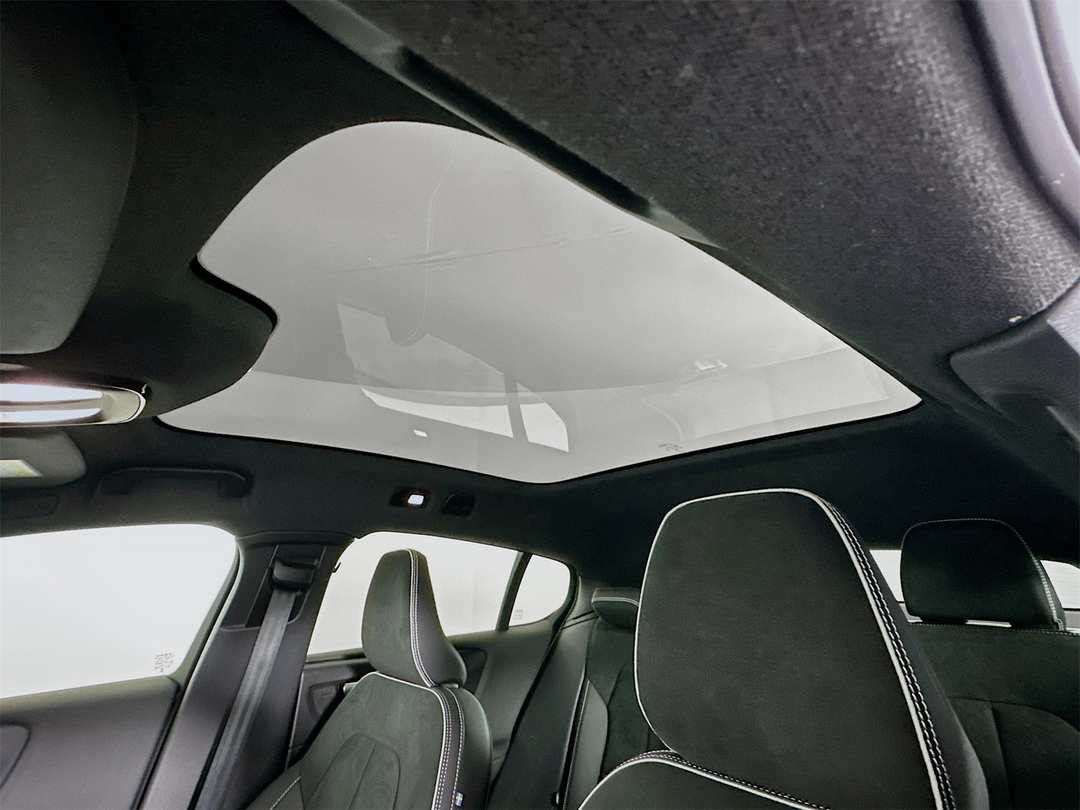 2023 Volvo C40 Recharge Pure Twin Plus - Image 22