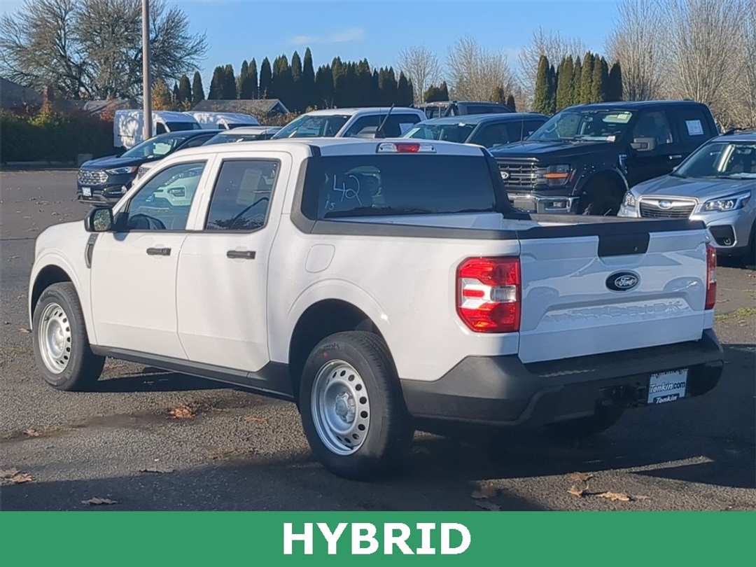 2025 Ford Maverick XL - Image 3